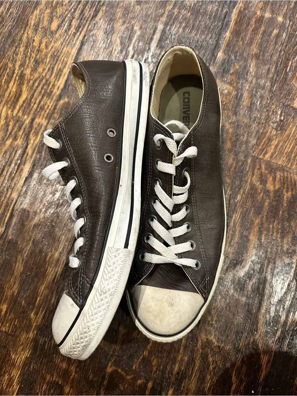 Converse Chuck Taylor Men’s Low-Top Leather Sneakers in Dark Brown - Picture 2 of 10